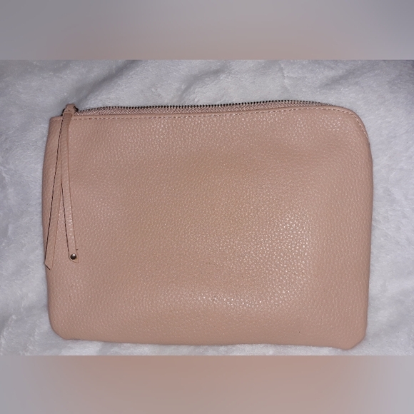 CHLOE PARFUM Peach Pebbled Leather Large Zip Cosmetic Bag - Picture 4 of 7